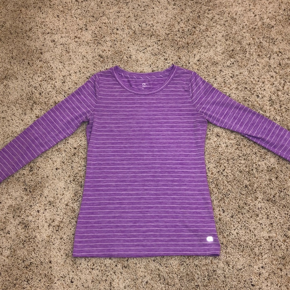 GapFit long sleeve shirt
